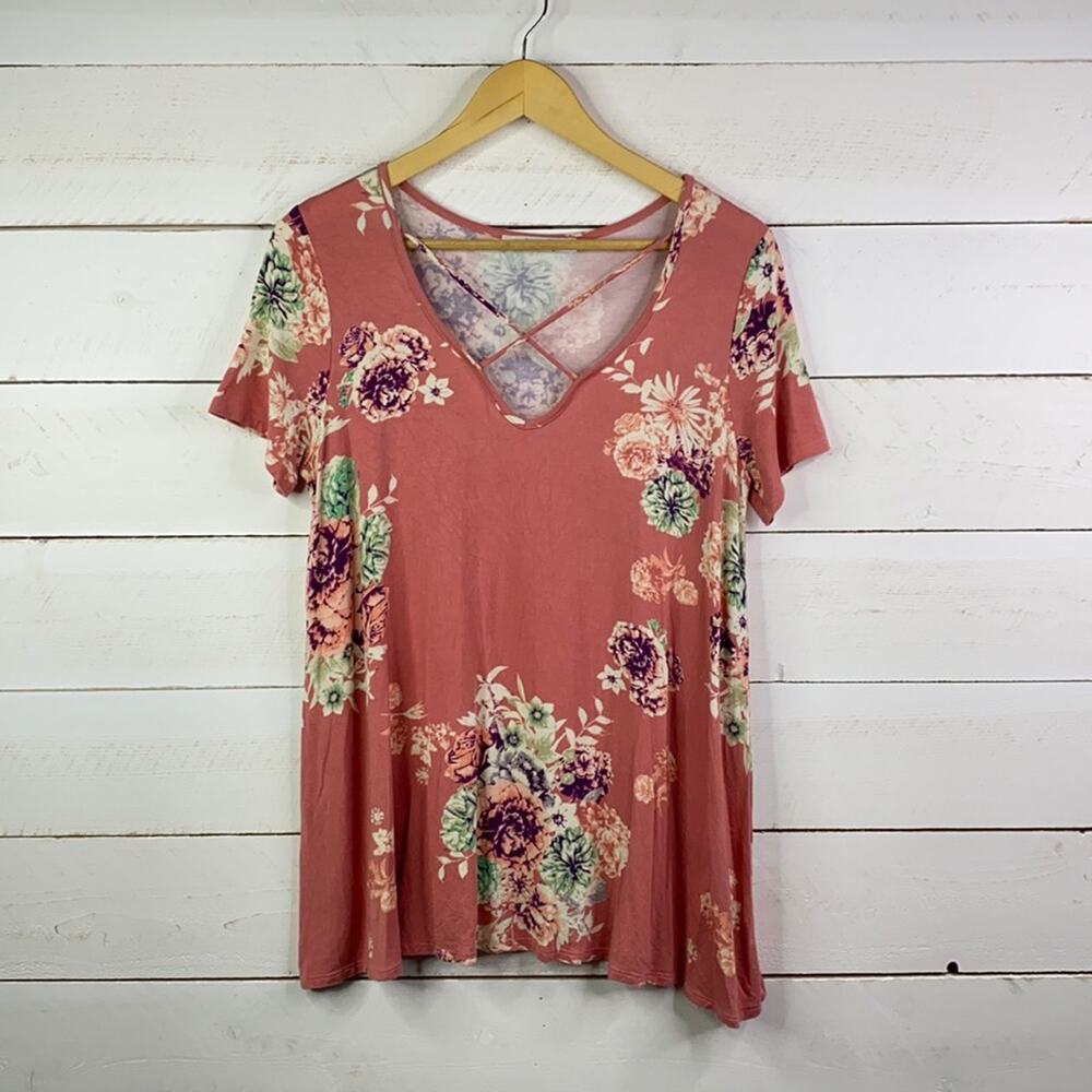 MODERN VINTAGE BOUTIQUE Pink Floral Short Sleeve Flowy Top Size Large